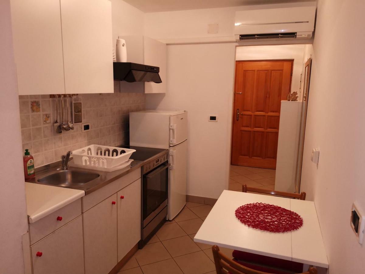 Studio Bubi Koper Bagian luar foto
